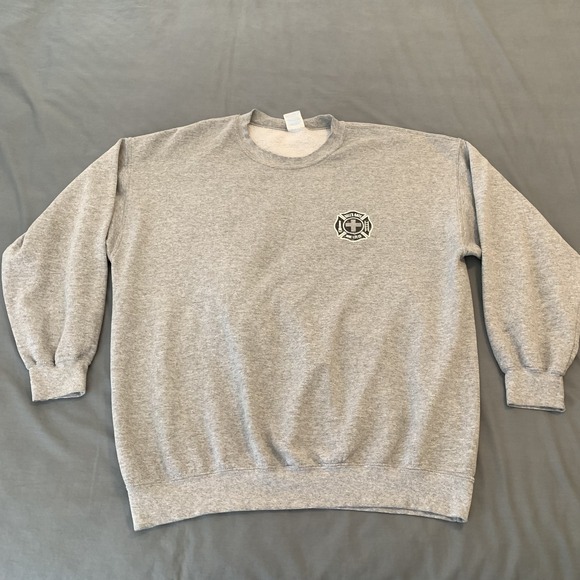 Gildan Other - Hells‎ Gate Fire Rescue Sweatshirt Mens XL Gray Crewneck Christian Jude 1:22 23